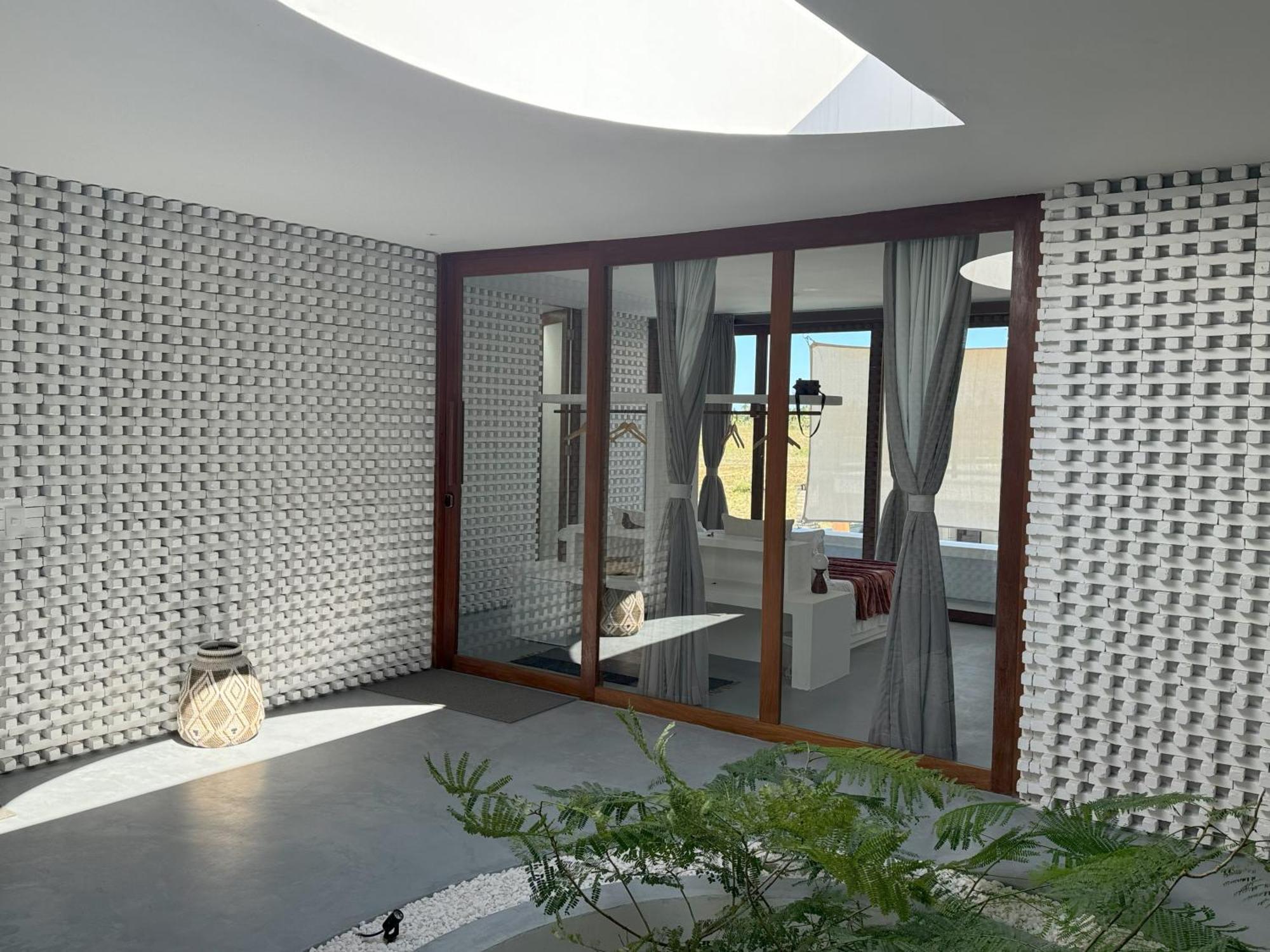 Quarto Duplo Deluxe com Varanda e Vista do Mar